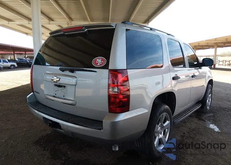 2009 Chevrolet Tahoe Ls z USA, uszkodzony, nr VIN 1GNFC13C79R271747